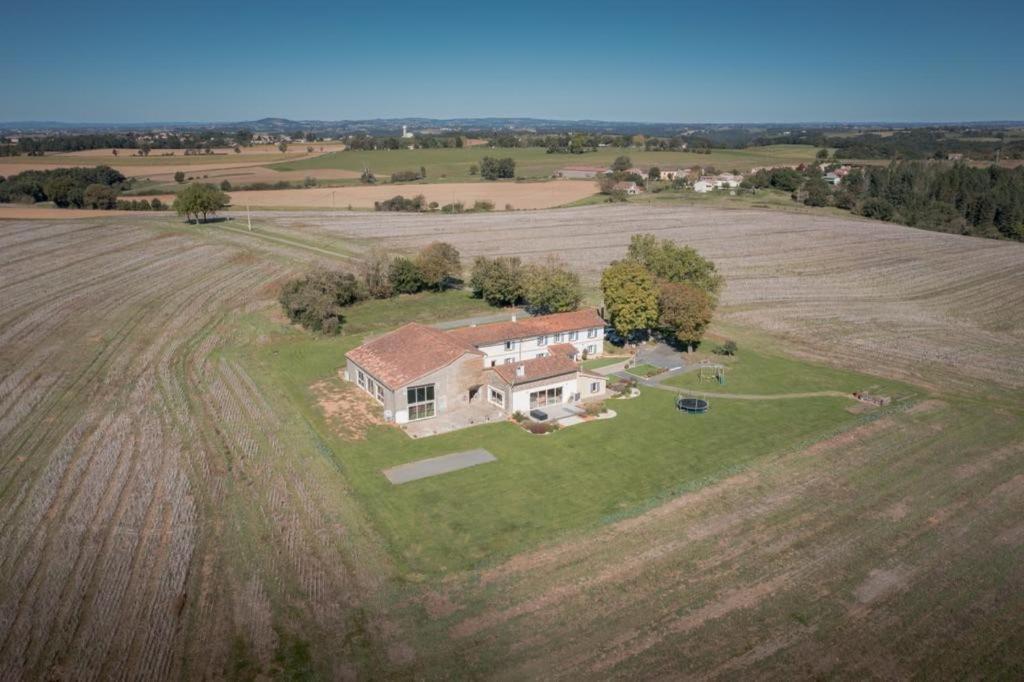 Gîte de groupe La Barrière Bellegarde-Marsal Exterior photo