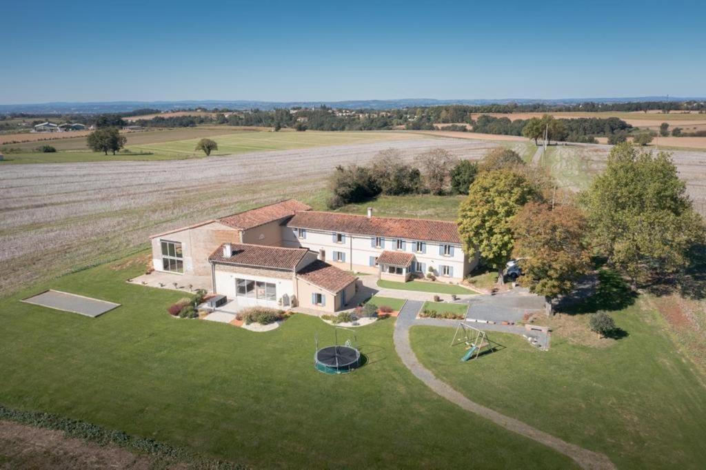 Gîte de groupe La Barrière Bellegarde-Marsal Exterior photo